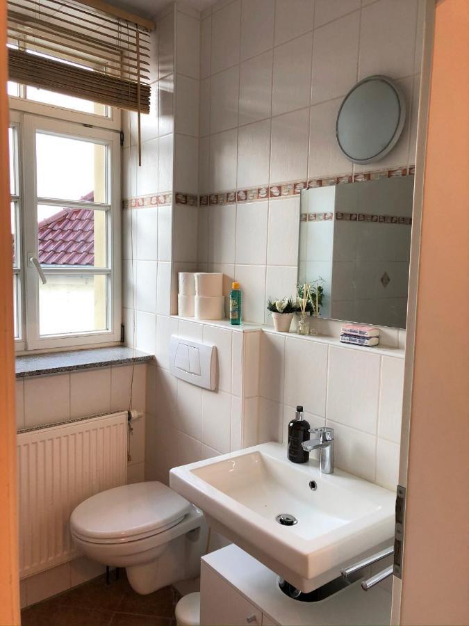 Zentraler Geht Es Kaum - In Koeniglicher Nachbarschaft! Ludwigsburg Buitenkant foto